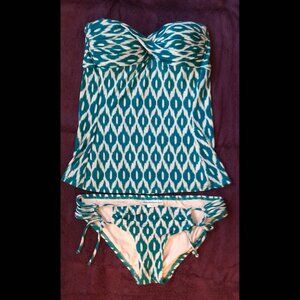 Robin Piccone 2 piece swimsuit - turquoise and white, SMALL